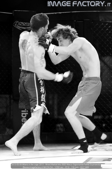 2013-05-04 Milano in the cage 2013 - Mixed Martial Arts 0693 Marco Sigismondi-Pawel Szymansky.jpg